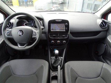 Renault Clio - 0.9 TCe Zen | Cruise control | Airconditioning | Navigatiesysteem | - 1