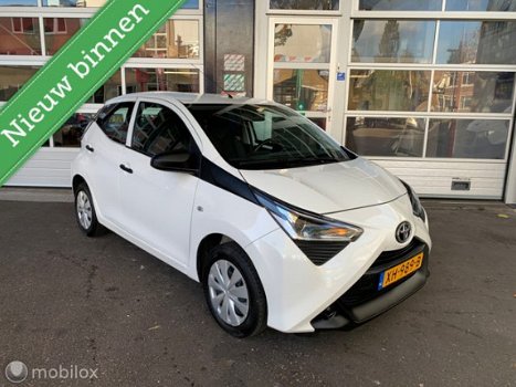 Toyota Aygo - 1.0 VVT-i x-fun/Airco/Bleuthoot/NAP/Cruise - 1