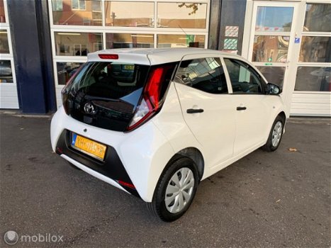 Toyota Aygo - 1.0 VVT-i x-fun/Airco/Bleuthoot/NAP/Cruise - 1