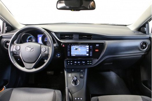 Toyota Auris Touring Sports - 1.8 Hybrid Dynamic Go NAVIGATIE + AUTOMAAT - 1