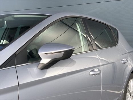 Seat Leon - 1.4 TSI 150PK Xcellence | Parkeersensoren voor + achter | Cruise control | Lichtmetalen - 1