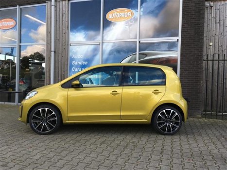 Volkswagen Up! - 1.0 BMT move up Airco/NAP, nieuw model - 1