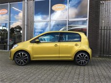 Volkswagen Up! - 1.0 BMT move up Airco/NAP, nieuw model