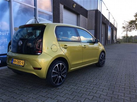 Volkswagen Up! - 1.0 BMT move up Airco/NAP, nieuw model - 1