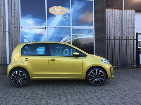 Volkswagen Up! - 1.0 BMT move up Airco/NAP, nieuw model - 1