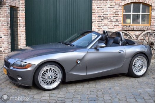 BMW Z4 Roadster - 2.2i - 1