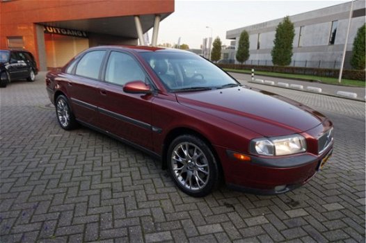 Volvo S80 - 2.4T Wasa Limited Edition , AUTOMAAT, ZWART LEDER, AIRCO, 200 PK , YOUNGTIMER, DEALER-ON - 1