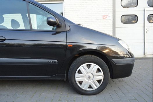 Renault Scénic - 1.6-16V Expression AUTOMAAT , CRUISE, TREKHAAK, AIRCO - 1