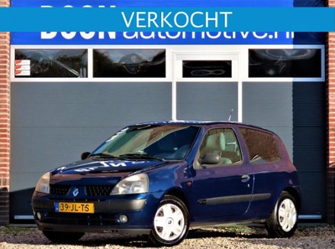 Renault Clio - 1.4 16V Nieuwe APK 4 nieuwe banden - 1