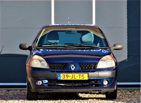 Renault Clio - 1.4 16V Nieuwe APK 4 nieuwe banden - 1