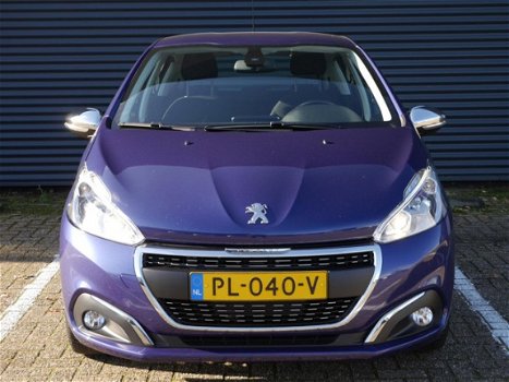 Peugeot 208 - 1.2 PureTech 82pk Blue Lease Executive | Navi | Clima | Cruise - 1