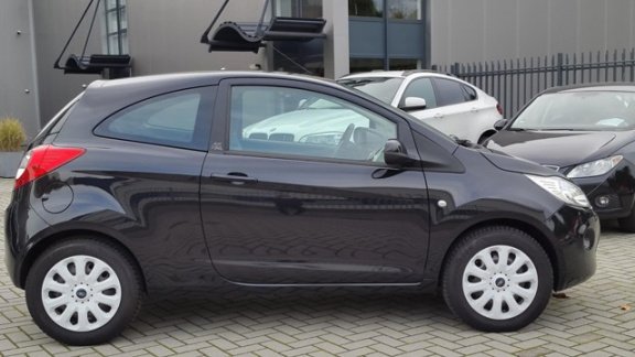 Ford Ka - 1.2 Trend Zwart - 1