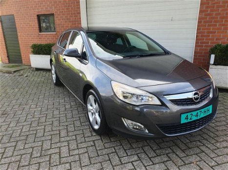 Opel Astra - 1.4 Turbo Edition - 1