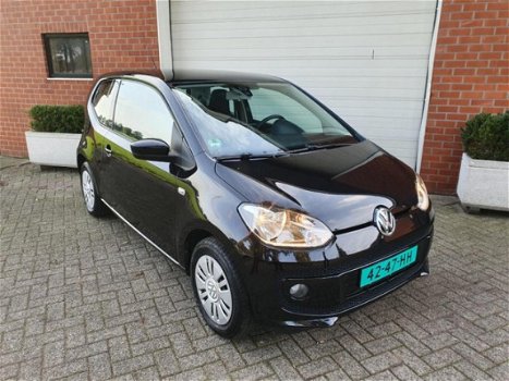 Volkswagen Up! - 1.0 move up Navi/CruiseControl/Stoelverwarming - 1