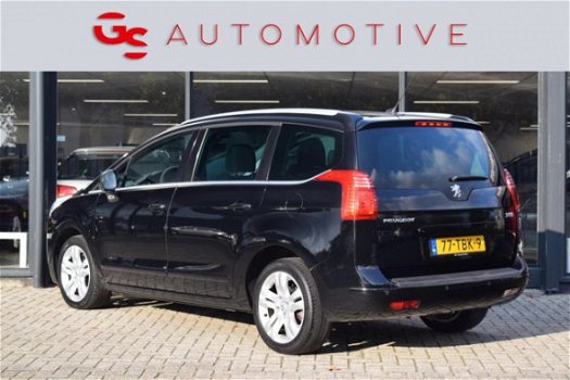 Peugeot 5008 - 1.6 THP GT 5p. 156PK met navi, pano-dak, ecc, trekhaak, pdc, HUD, en 17inch lmv - 1