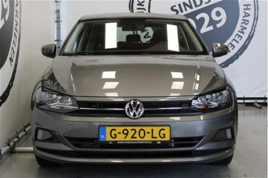 Volkswagen Polo - 1.0 TSI Comfortline 5 DRS LM VELGEN CRUISE AIRCO NAVIGATIE VIA APP CONNECT FABRIEK - 1