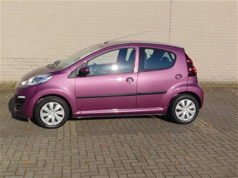 Peugeot 107 - 1.0i 5-Deurs Active | AIRCO | RADIO/CD | LED | ETC... | Dealer onderhouden | - 1