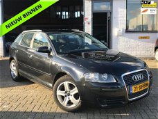 Audi A3 Sportback - 1.6 FSI Attraction Climate/Cruise/NAP/APK