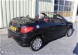 Peugeot 206 CC - 1.6-16V, AUTOMAAT, l BJR 2004, Zwart, Bi COLOR Leder - 1 - Thumbnail