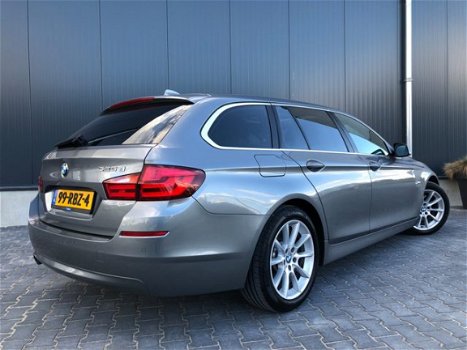 BMW 5-serie Touring - 525d 3.0 High ex Panoramadak Leder Xenon - 1