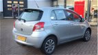 Toyota Yaris - 1.3 VVTi Aspiration | Automaat | Airco | Dealer onderhouden | 5-deurs | - 1 - Thumbnail