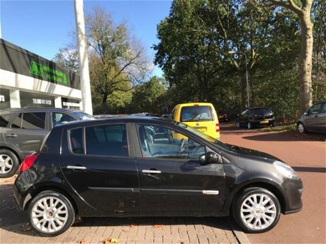 Renault Clio - 1.2 TCE Rip Curl 3e Eigenaar/Nw Apk/Airco - 1