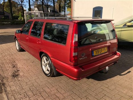 Volvo V70 - 2.4T AWD Trekhaak Stoelverwarming - 1