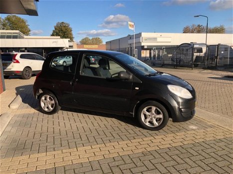 Renault Twingo - 1.2 Authentique 75.000 km / Airco - 1