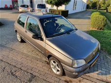 Renault Clio - RN 1.9 D