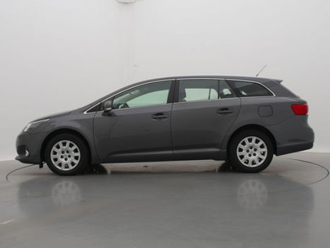 Toyota Avensis Wagon - 1.8 Vvti Dynamic - 1