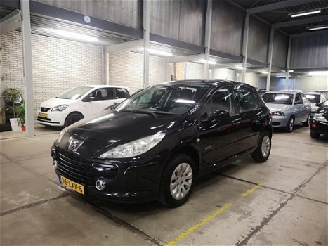 Peugeot 307 - 1.6 HDiF |NWEAPK|AIRCO|5DR|TURBOVV|KOPPELINGVV|DISTRVV - 1