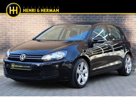 Volkswagen Golf - 1.4 TSI Highline (17