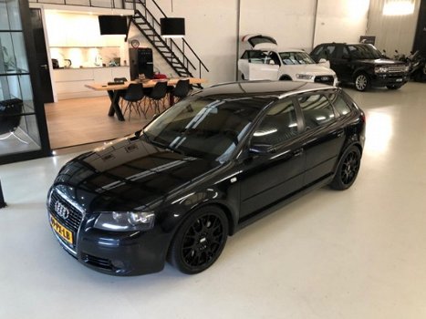 Audi A3 Sportback - 3.2 quattro Ambition Automaat, 250PK, Leder, Nette auto, VOL, volledig onderhoud - 1