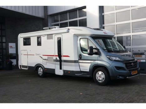 Adria Coral Plus S 670 SL camper van 1e eigenaar - 2