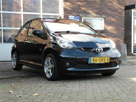 Toyota Aygo - 1.0-12V Sport - 1