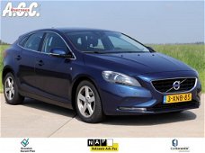 Volvo V40 - 1.6 D2 Ocean Race Panodak Leer Navi Xenon