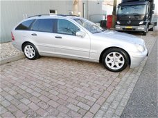 Mercedes-Benz C-klasse Combi - 180 K. Classic