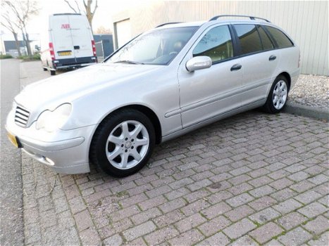 Mercedes-Benz C-klasse Combi - 180 K. Classic - 1