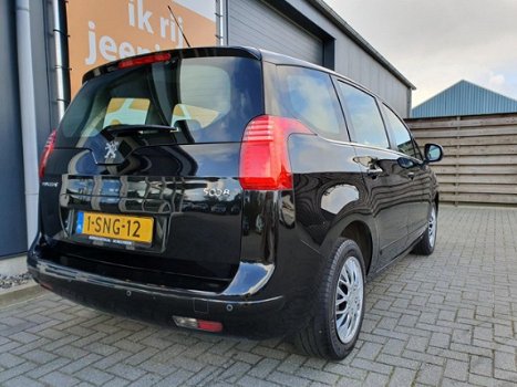 Peugeot 5008 - 1.6 HDiF SR 5p. met Navigatie, Climate & Cruise control, PDC, etc - 1