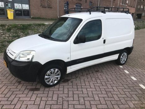 Citroën Berlingo - 1.9 D 600 imperiaal elkrt ramen stereo cd stuurbekrachtiging bj 04 apk 15-9-2020 - 1