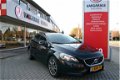 Volvo V40 - 2.0 D4 190PK MOMENTUM FULL MAP NAV CRUISE LED CLIM A - 1 - Thumbnail