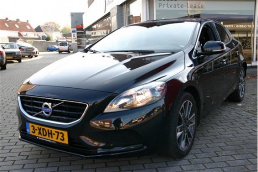 Volvo V40 - 2.0 D4 190PK MOMENTUM FULL MAP NAV CRUISE LED CLIM A - 1