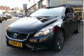 Volvo V40 - 2.0 D4 190PK MOMENTUM FULL MAP NAV CRUISE LED CLIM A - 1 - Thumbnail