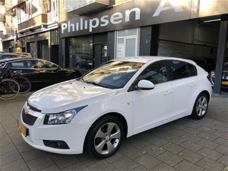 Chevrolet Cruze - 1.8 LTZ - 1