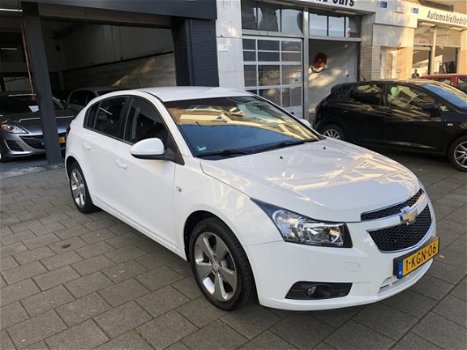 Chevrolet Cruze - 1.8 LTZ - 1