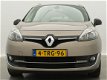 Renault Grand Scénic - 1.2 TCe Bose + Trekhaak / Navigatie / Climate en Cruise control / - 1 - Thumbnail