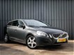 Volvo V60 - 2.4 D5, Momentum, Navigatie, Dealer Onderhouden, NL-Auto - 1 - Thumbnail