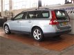 Volvo V70 - 2.5T Kinetic Leer - 1 - Thumbnail