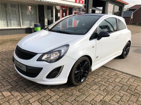 Opel Corsa - 1.4-16V Color Edition OPC-Line - 1