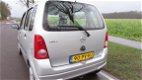 Opel Agila - 1.0-12V Essentia - 1 - Thumbnail